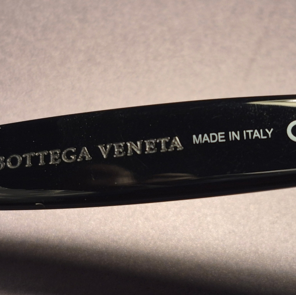 NWOT Authentic Bottega Veneta Black and Gray Sunglasses - Full Set - Picture 13 of 14